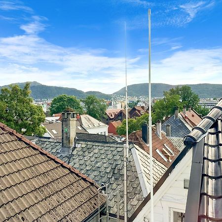 View To Bryggen - Renovated Dec 24 - Historic Cobblestone Street Bergen Exterior foto
